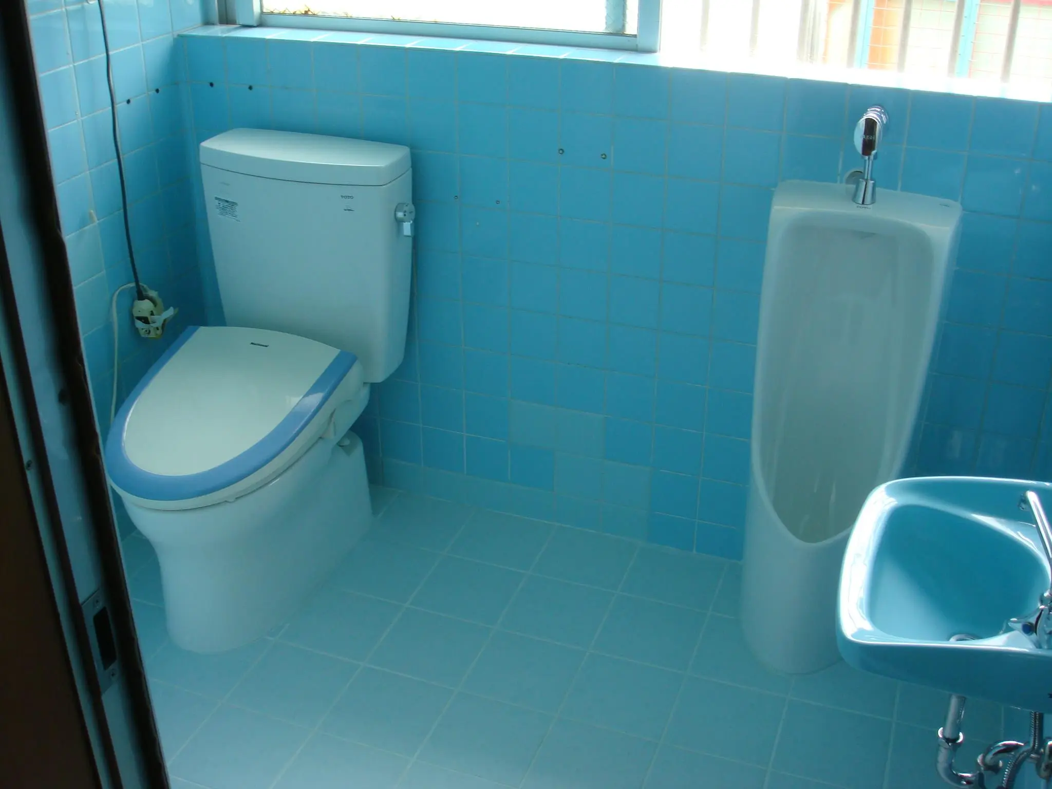 沖縄で施工したリフォーム・那覇で施工したリフォーム施工後の写真：トイレリフォーム
