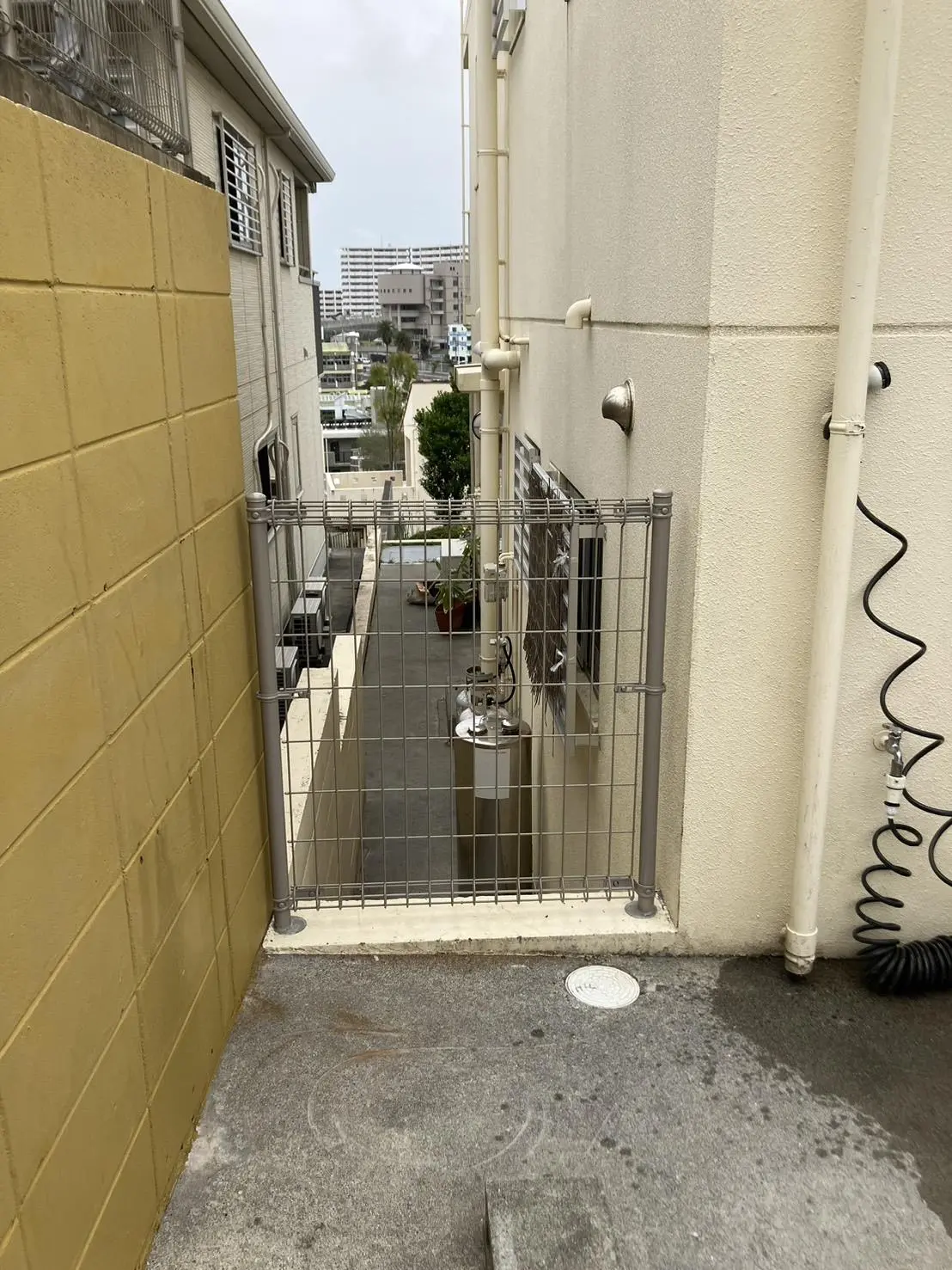 沖縄のリフォーム・那覇のリフォーム施工後の写真：フェンス設置工事