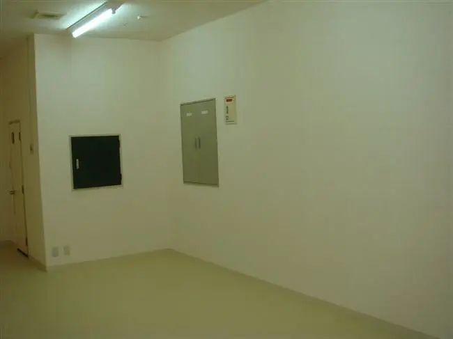 沖縄のリフォーム・那覇のリフォーム施工後の写真：倉庫への解体・修繕工事