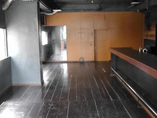 沖縄で施工したリフォーム・那覇で施工したリフォーム施工前の写真：松山の靴屋さん