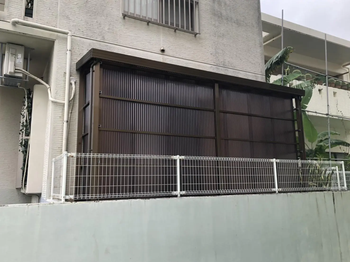 沖縄で施工したリフォーム・那覇で施工したリフォーム施工後の写真:テラス設置工事