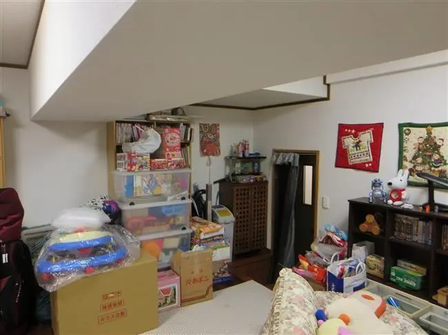 沖縄でリフォーム・那覇でリフォーム施工前の写真：N邸部屋造作工事・棚造作工事