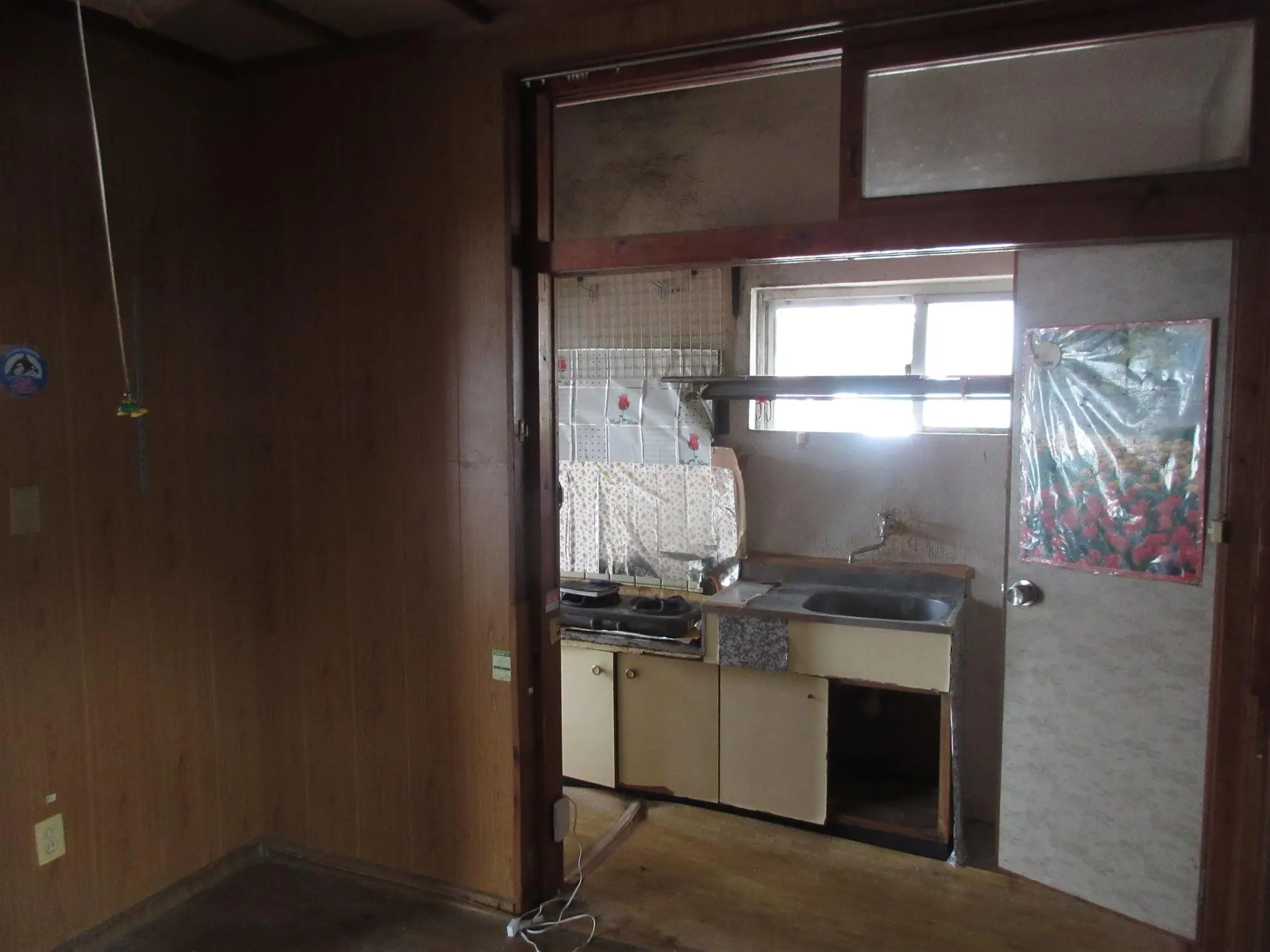 沖縄で施工したリフォーム・那覇で施工したリフォーム施工前の写真：K邸２階改装工事