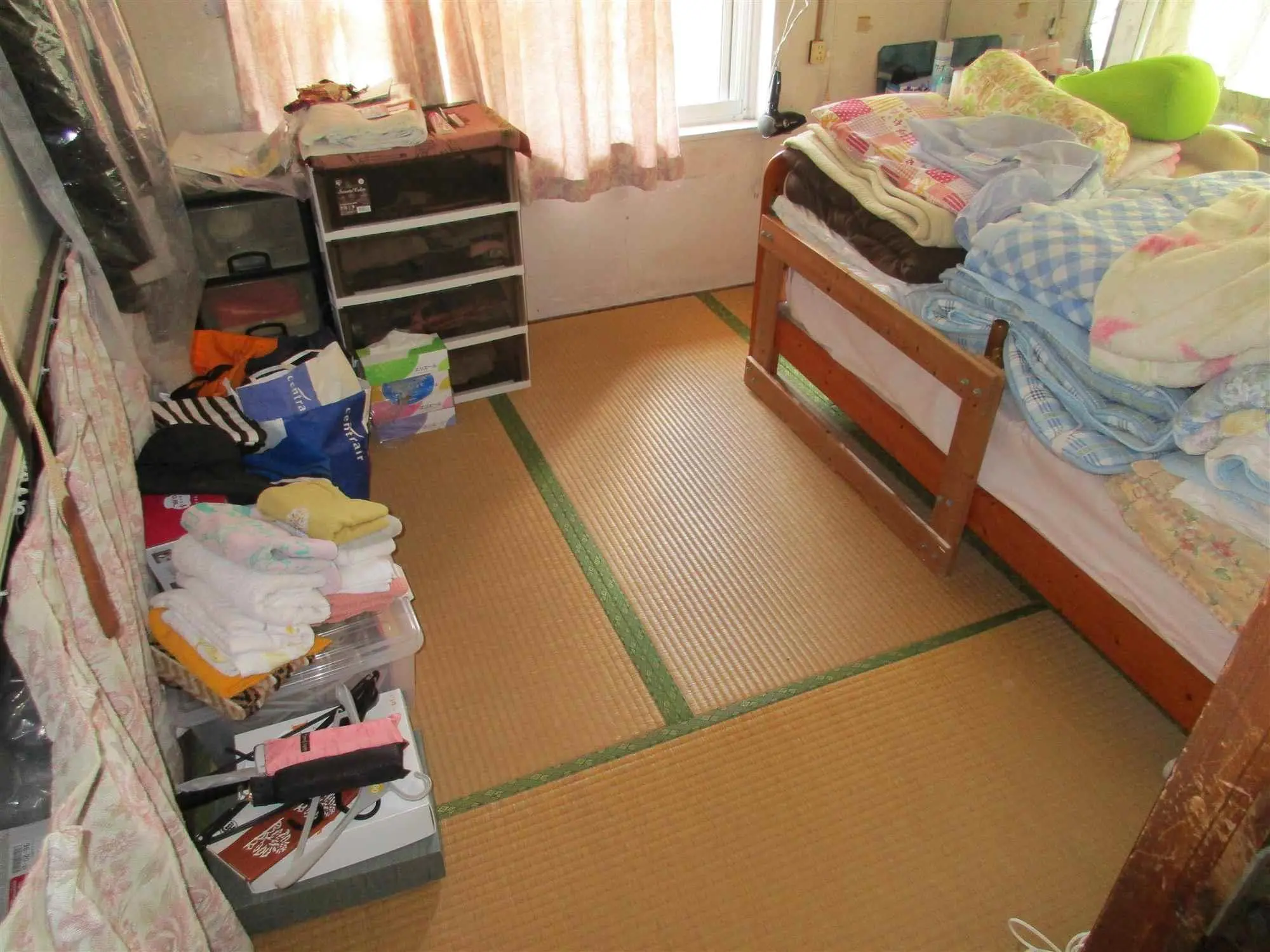 沖縄でリフォーム・那覇でリフォーム施工前の写真：部屋の改装工事