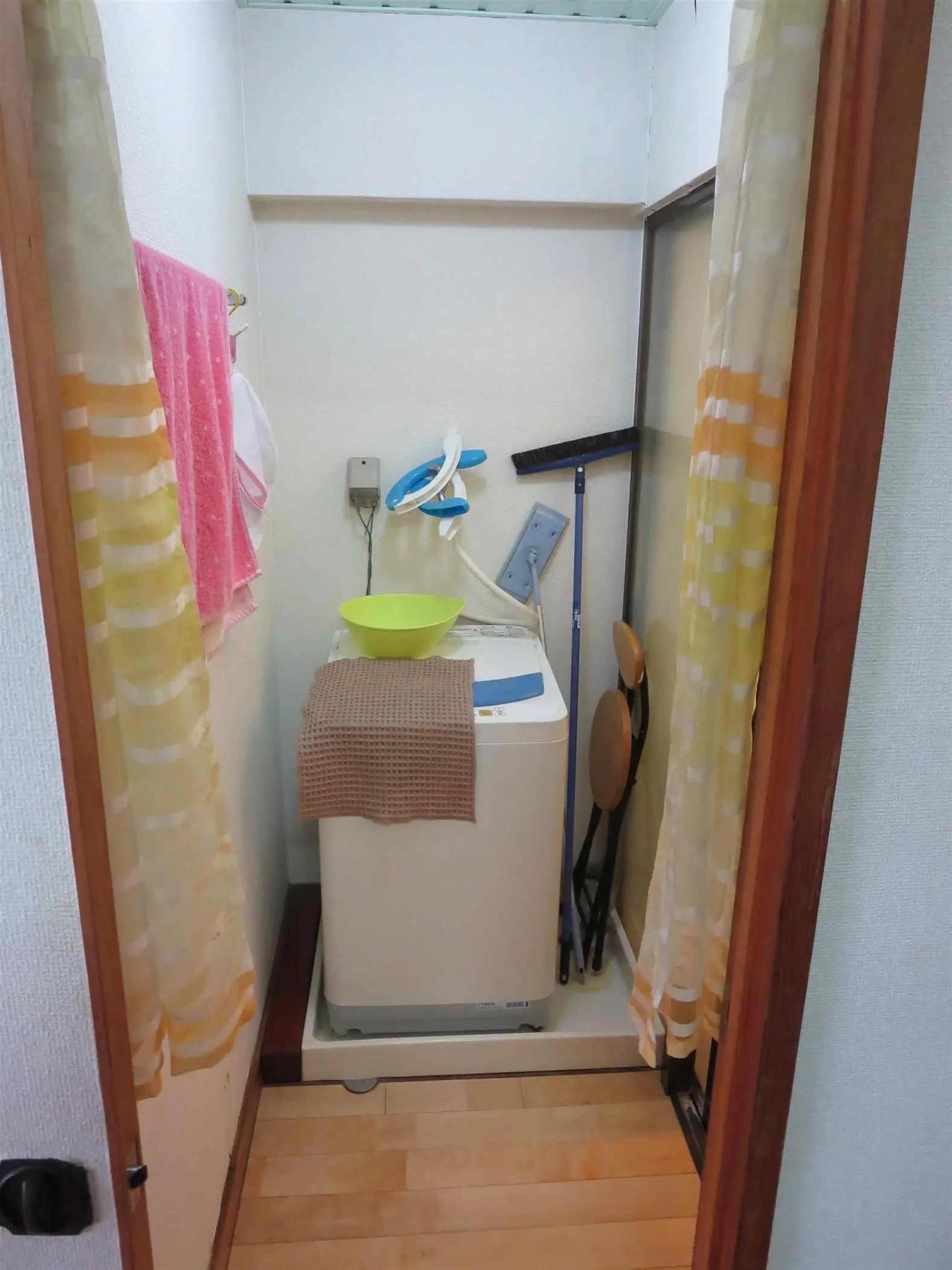沖縄でリフォーム・那覇でリフォーム施工前の写真：既設の浴室に湯船をつけたい