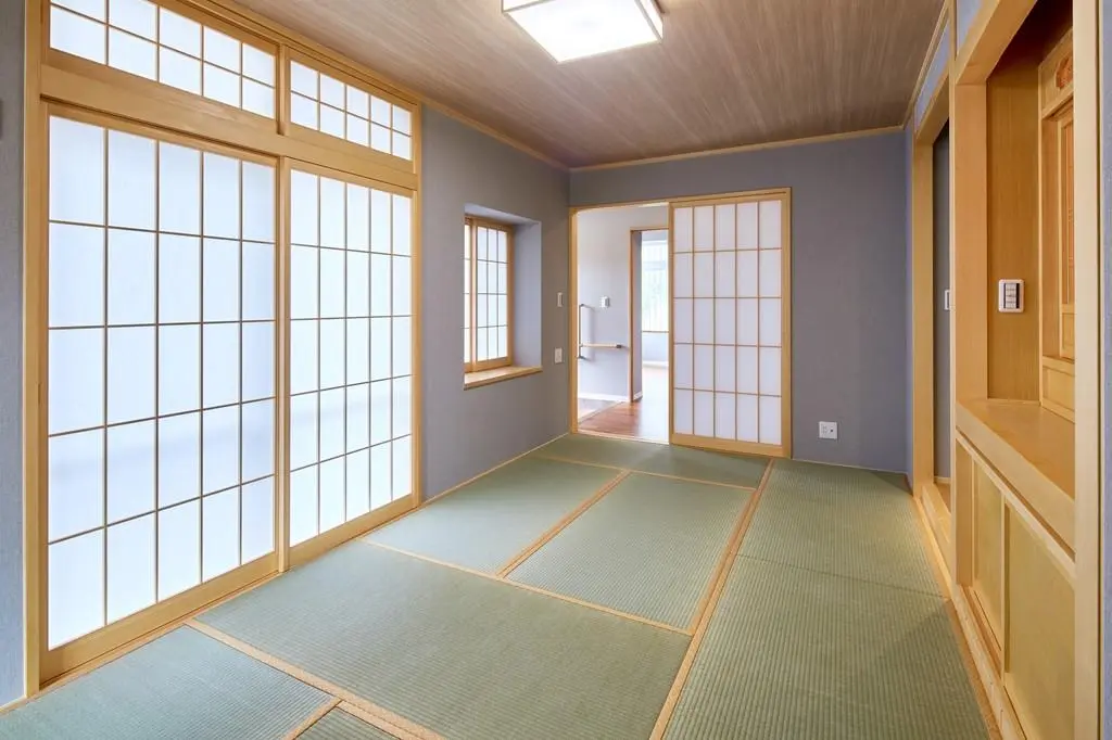 沖縄で施工したリフォーム・那覇で施工したリフォーム施工後の写真：実家リノベ『共用型』二世帯