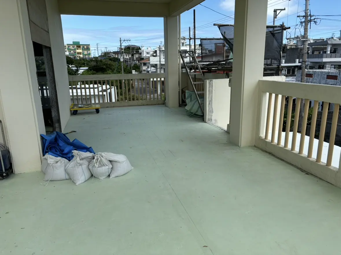 沖縄でリフォーム・那覇でリフォーム施工前の写真：増築＋外階段設置で完全分離２世帯住宅